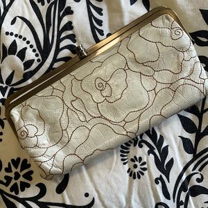 Hobo International Lauren Clutch-Wallet